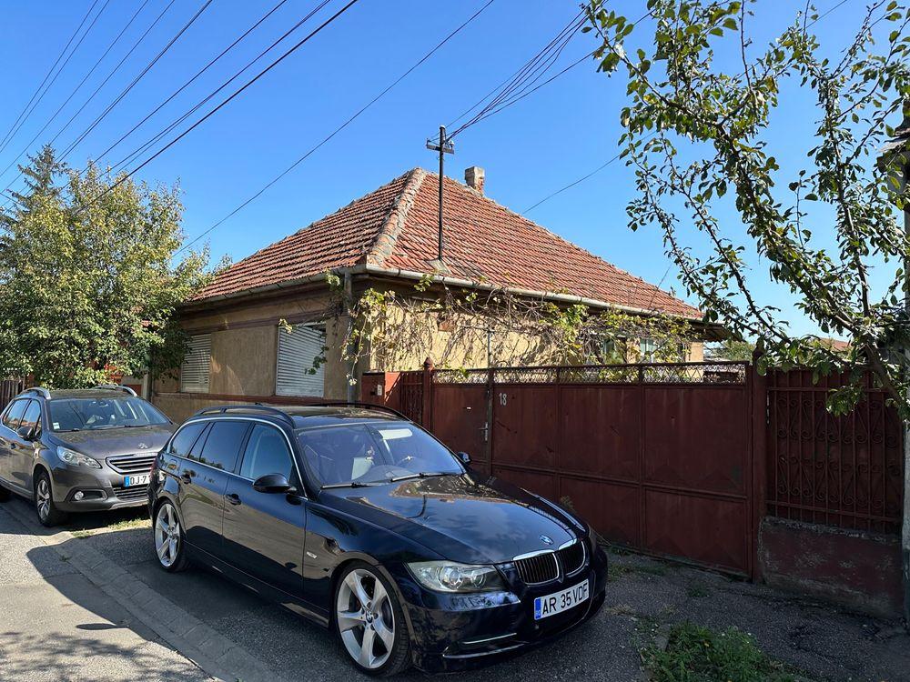 Vand casa Gradiste 770mp front stradal 16mn