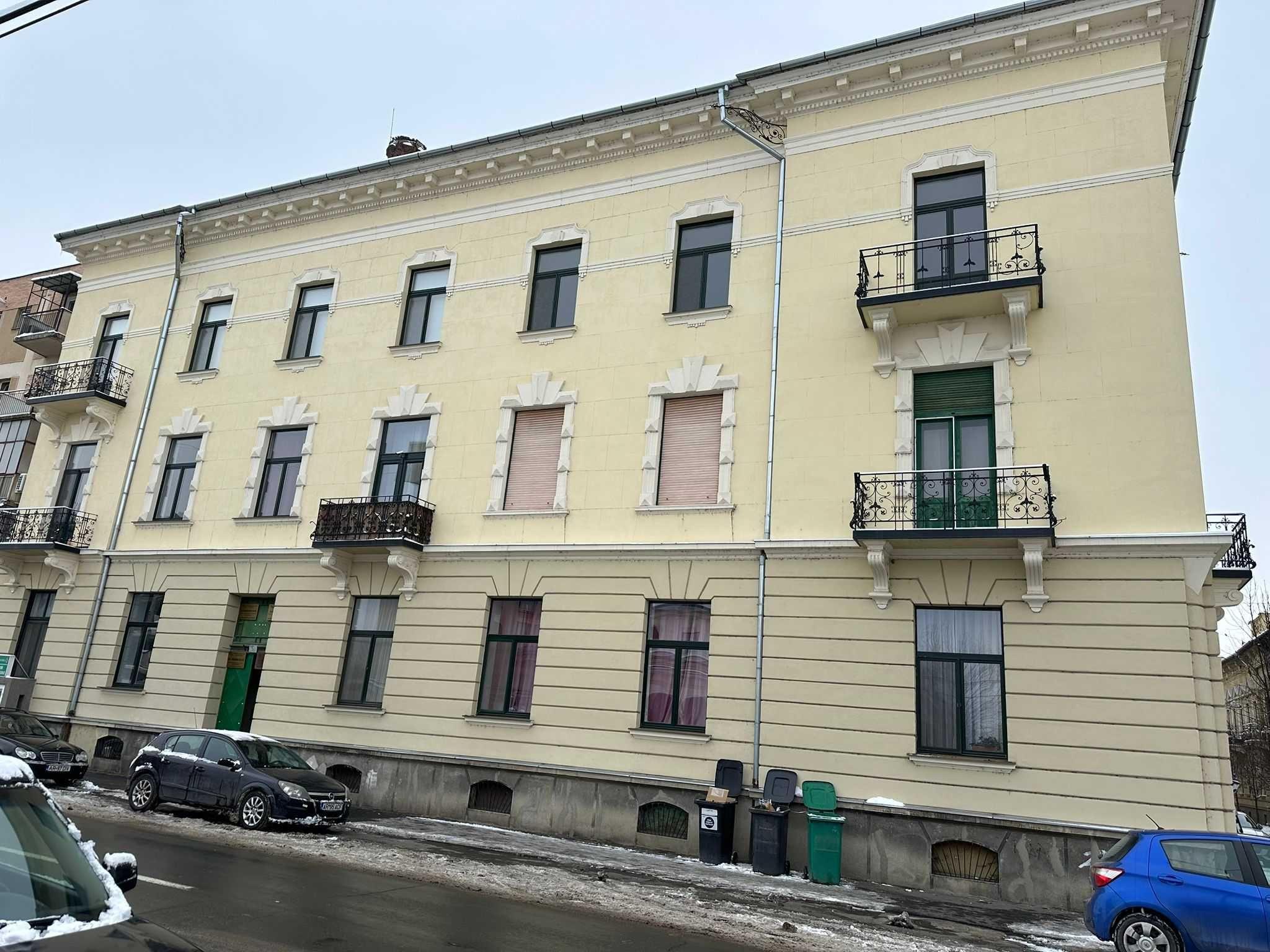 Spatiu deosebit in zona centrala a Aradului - imagine 1