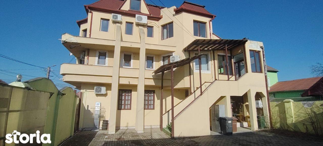 De vanzare spatiu birouri + comercial - ARAD