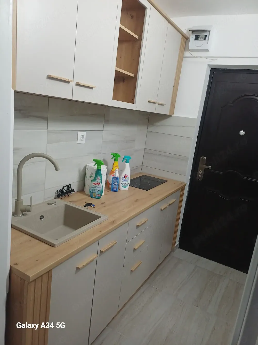 Garsoniera de închiriat