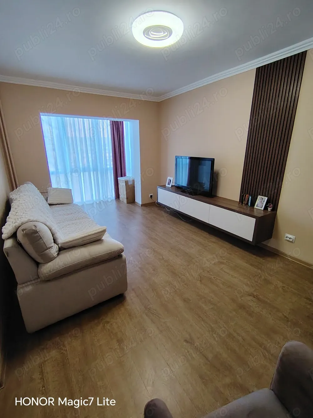 Apartament de închiriat