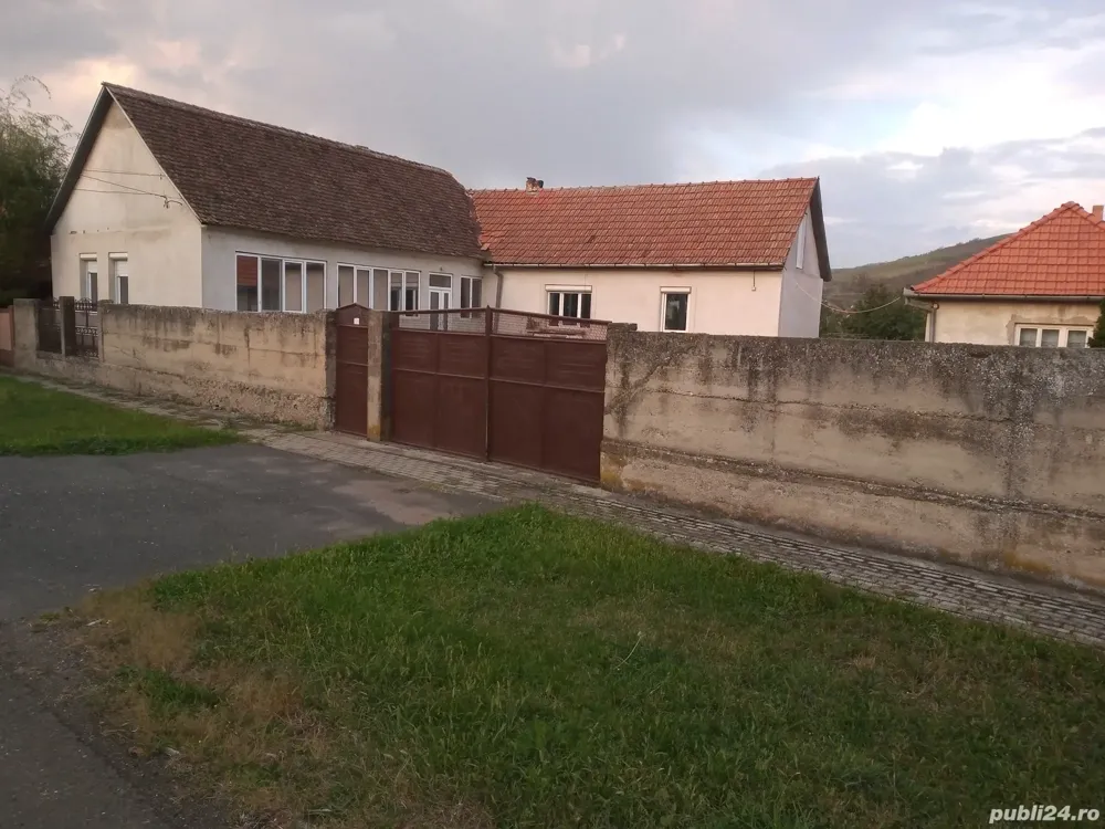 Vânzare casa in Păuliș