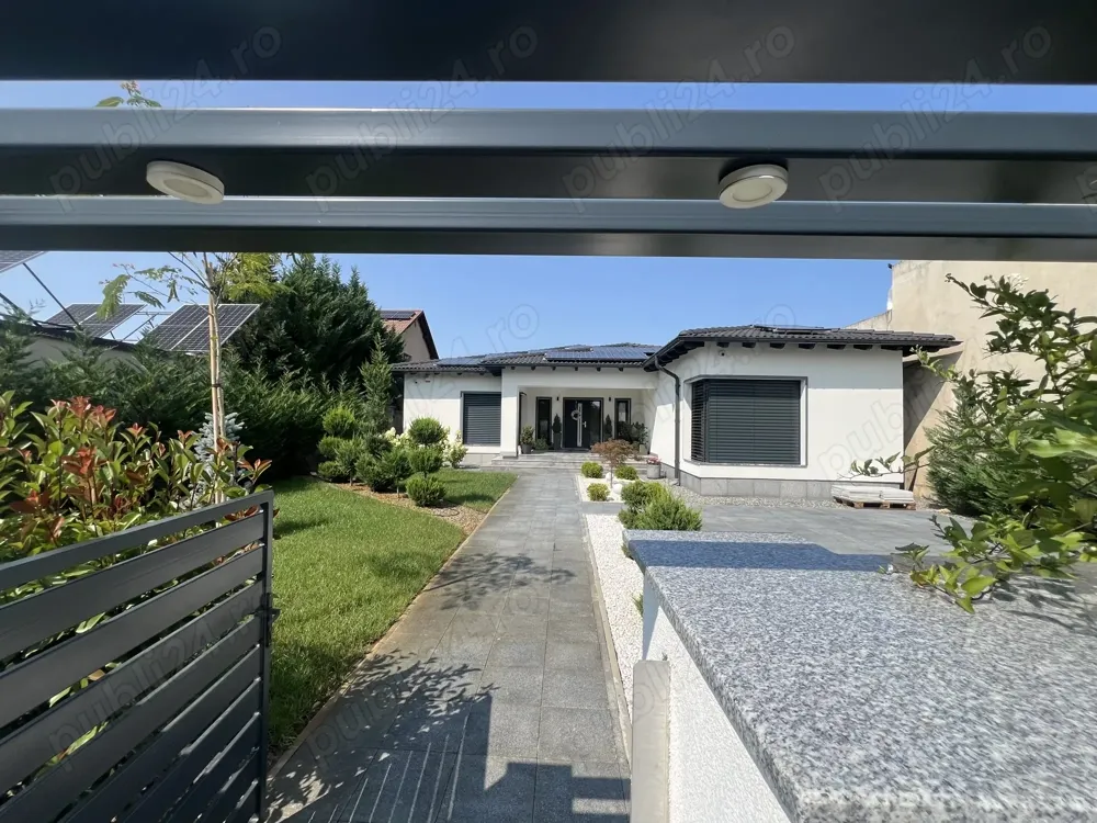 Casă de vânzare Micalaca ( strada Lipovei) stil mediteranean