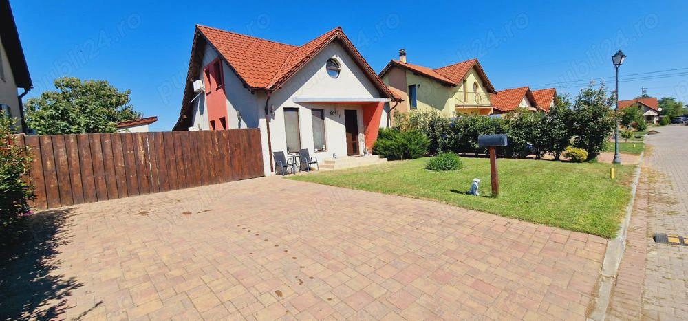 Casa  de vanzare in cartier rezidential Westfield 185.000  euro