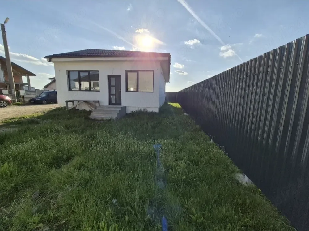 Casa de vanzare in Pantelimon - imagine 1