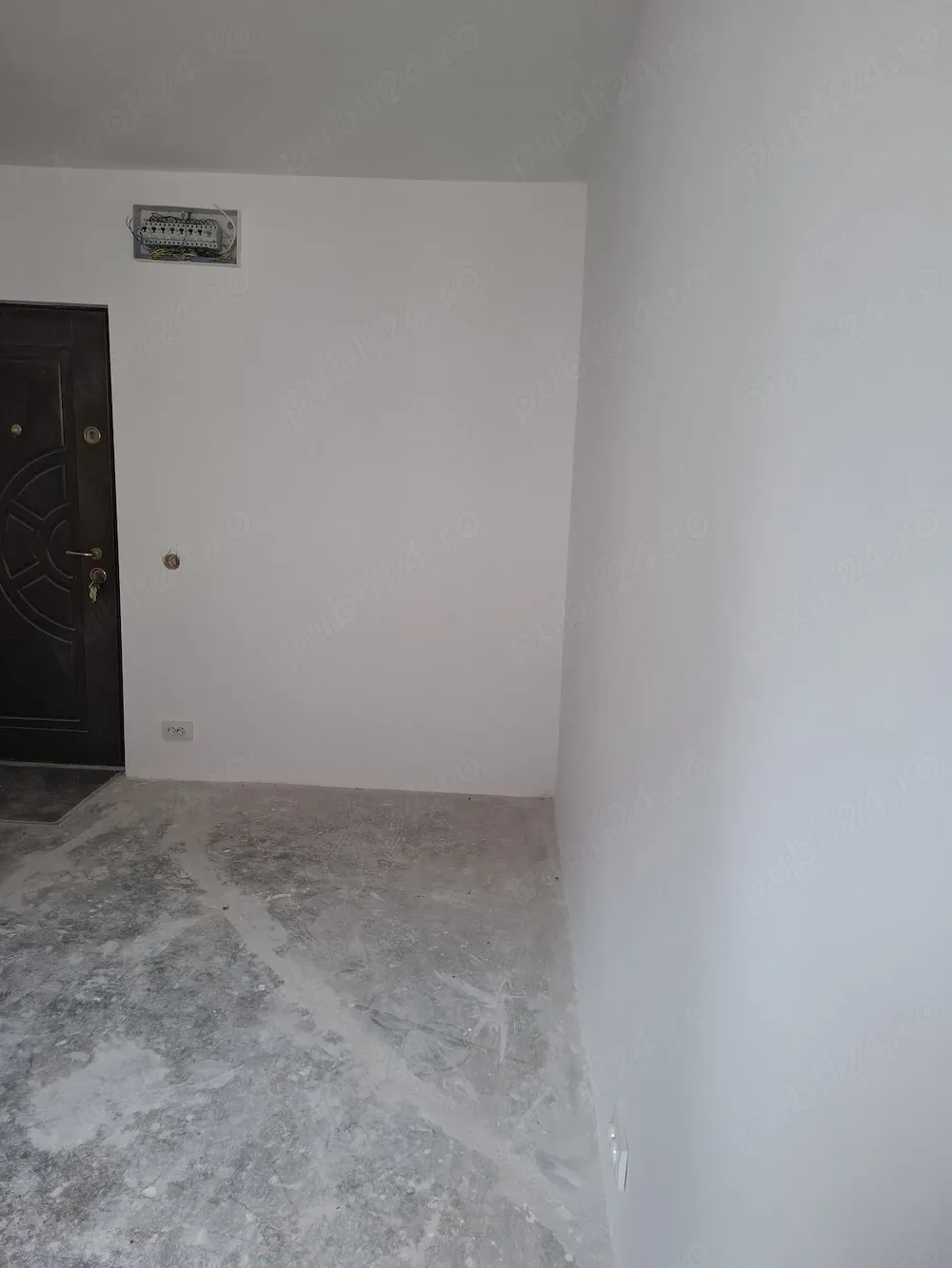 Garsonieră decomandată   Bd. 1 Decembrie 1918, Sector 3