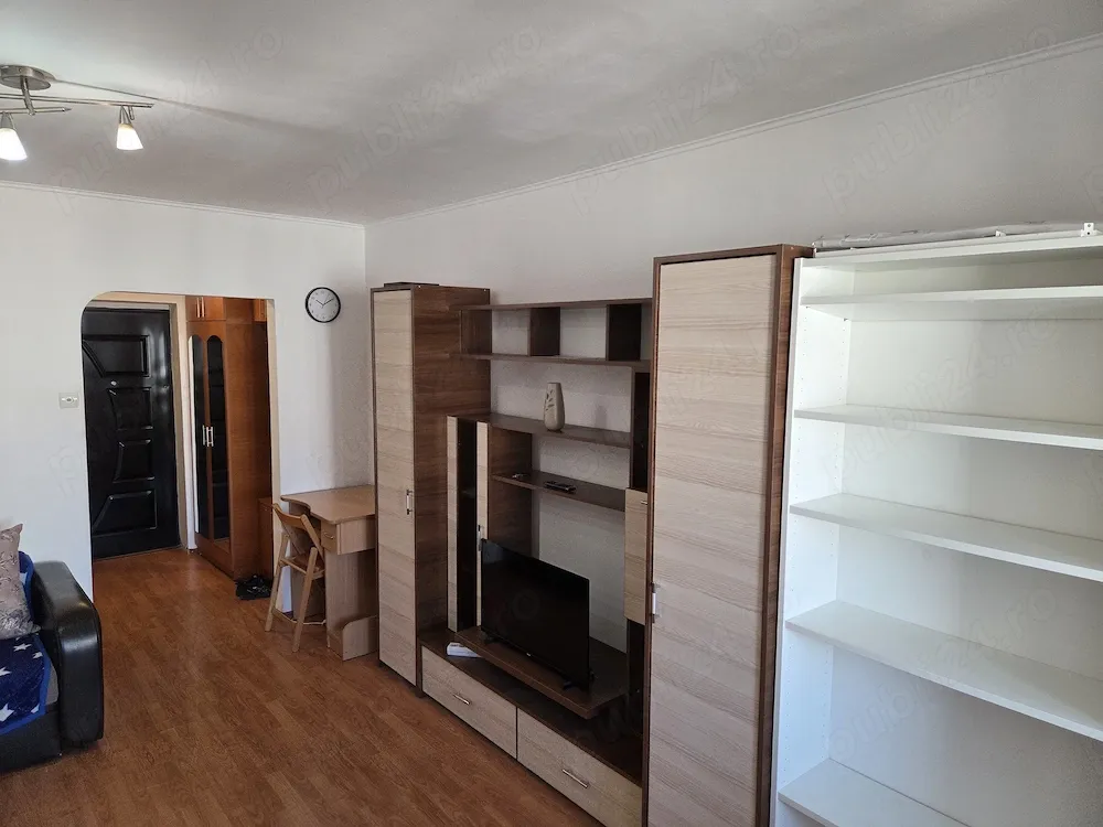 Direct proprietar.Garsoniera 31mp, Dristor Ramnicu Sarat, 9din10, an1979