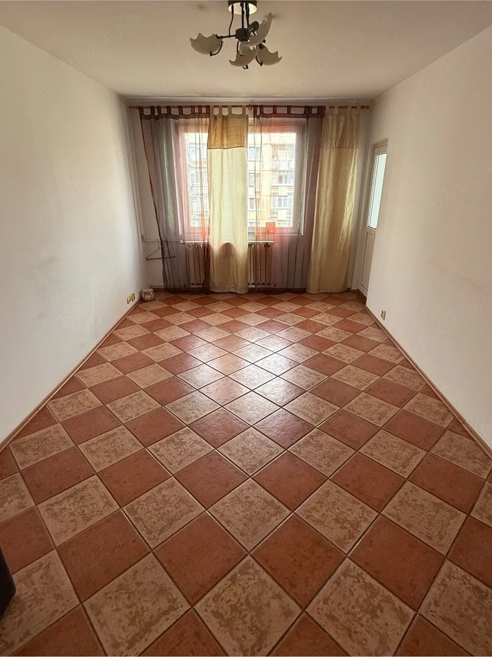 Vând apartament 2 camere, 54 mp, zona Lujerului, sector 6, Bucureşti-vânzare direct proprietar