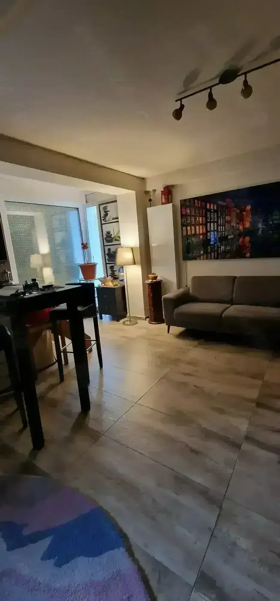 Super oferta: Apartament 3 camere, 61 mp, complet mobilat si utilat in zona ultracentrala - imagine 1