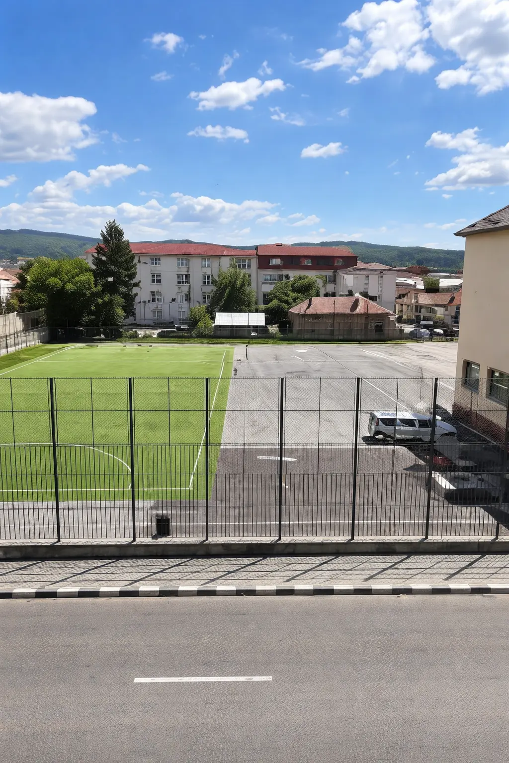 Garsoniera de inchiriat - imagine 1