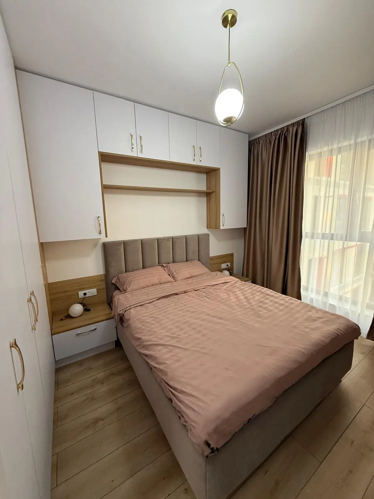 apartament de inchiriat (2 camere) + loc de parcare subteran in zona Drumul Taberei, Exigent Plaza faza 5