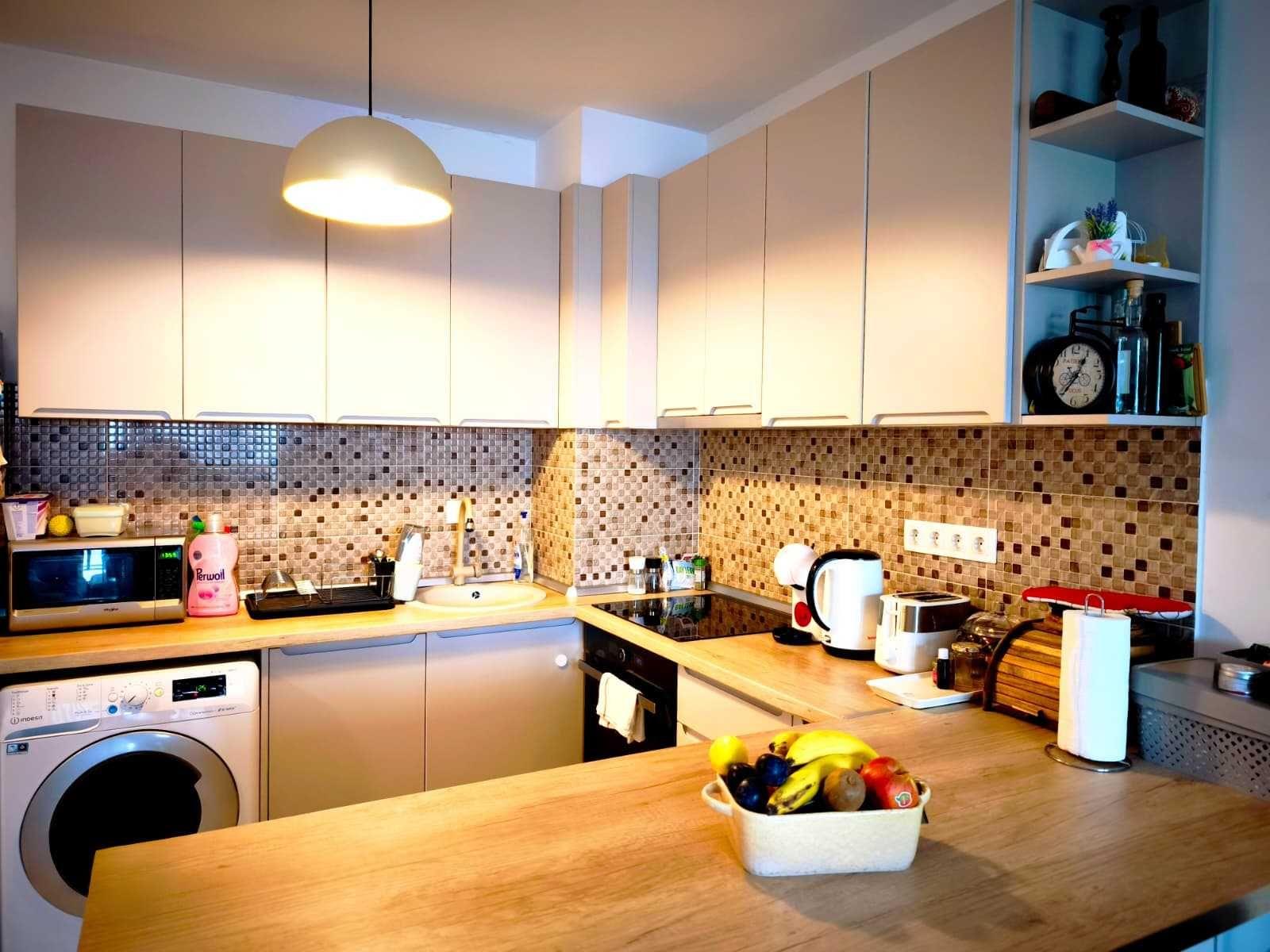 vand apartament 2 camere in cartier Buna ziua