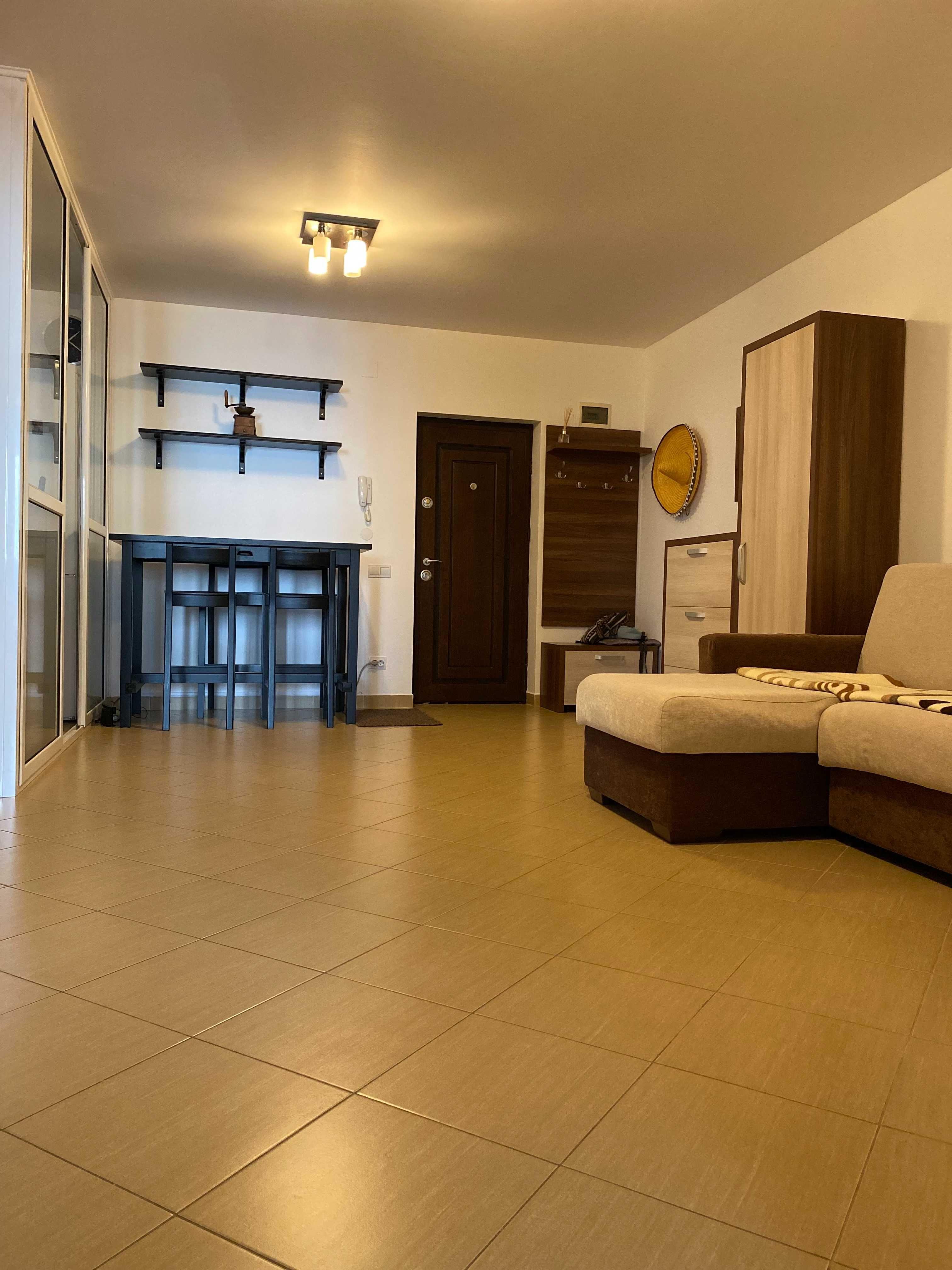 Inchiriez apartament modern cu 3 camere in Floresti - imagine 1