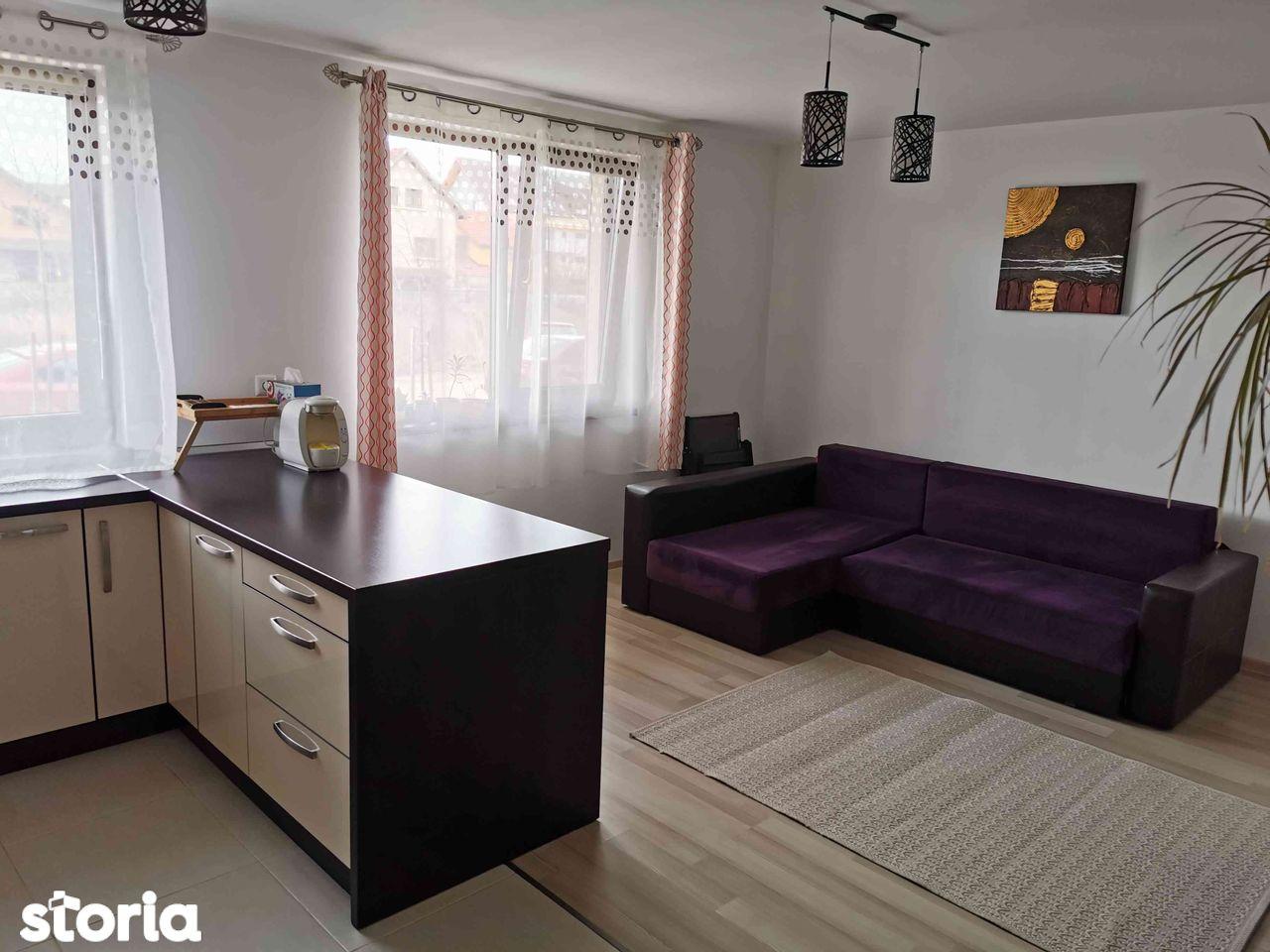 Apartament 2 camere strada 1 decembrie 1918 cu loc de parcare