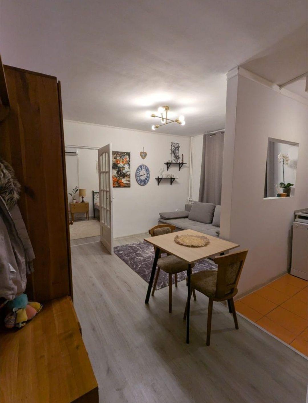 Apartament 2 camere zona  Rogerius