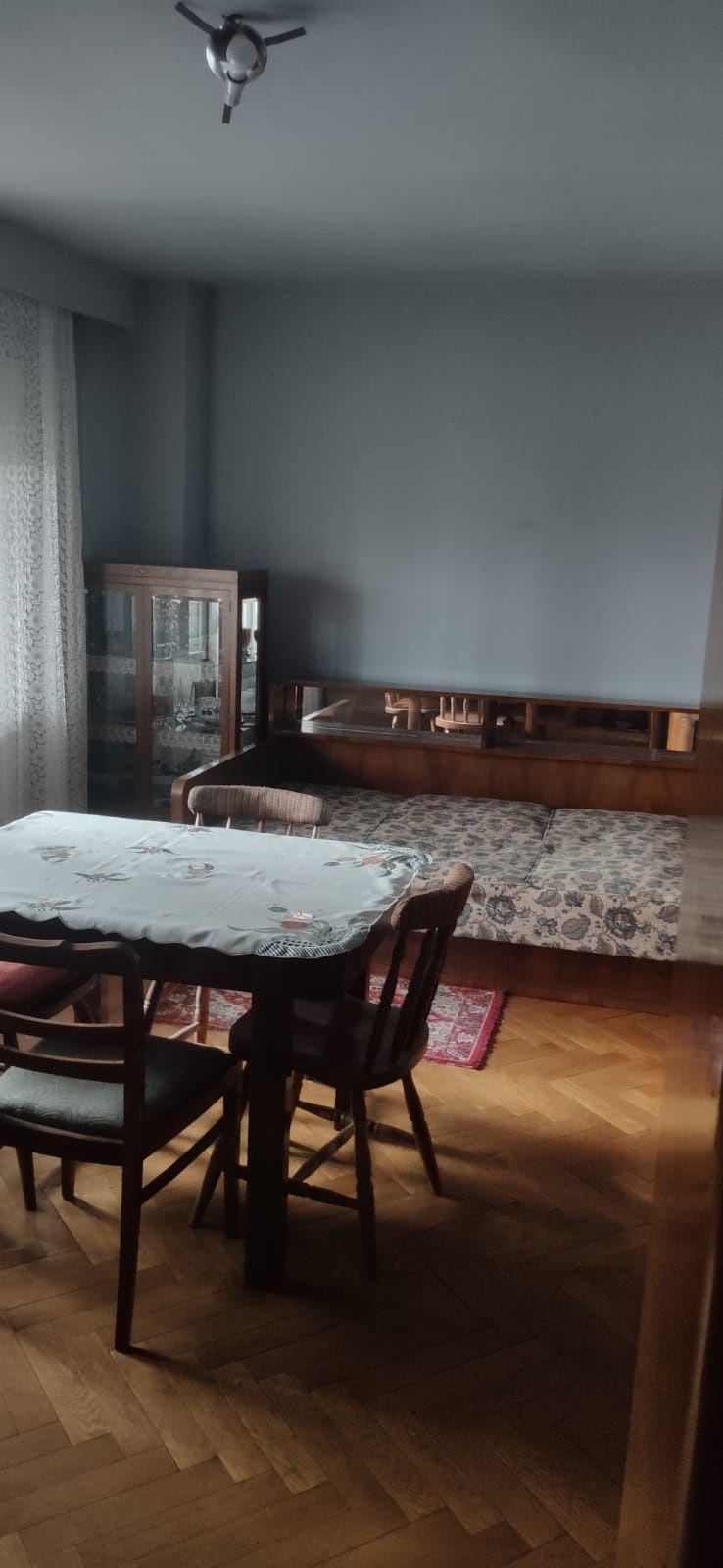 Închiriez apartament 2 camere Oradea