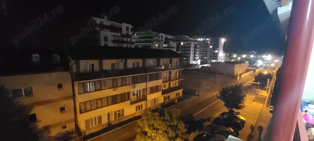 Persoana fizica vand apartament de 2 camere plus mansarda iris