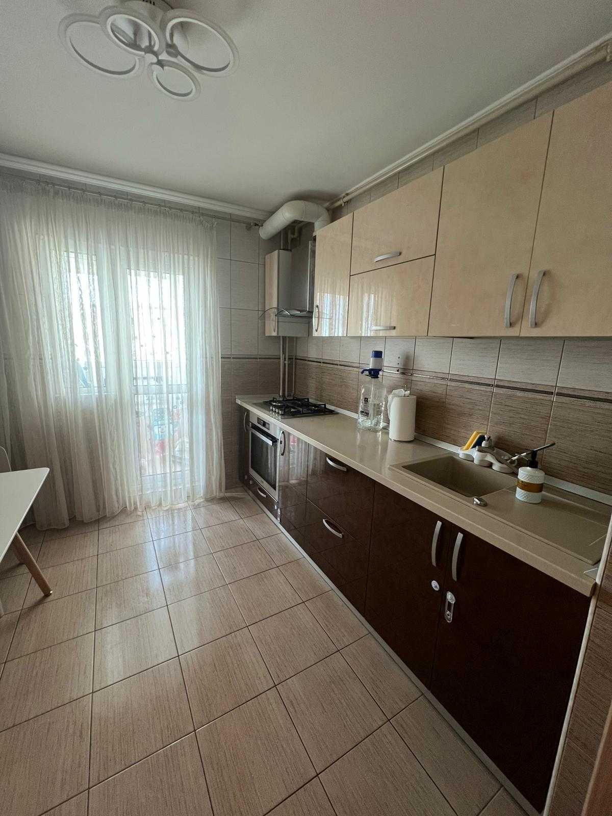 Apartament 3 camere direct proprietar