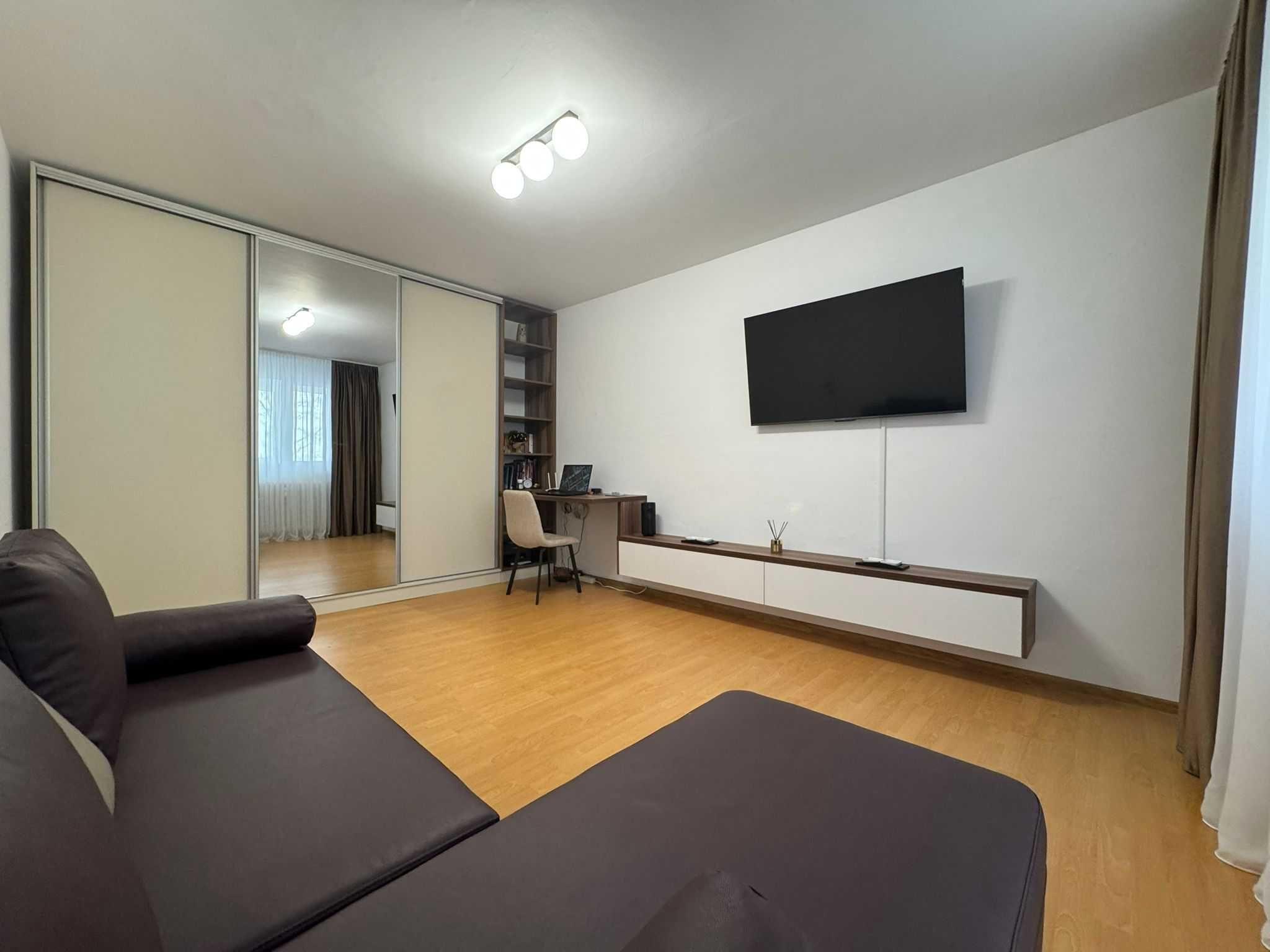 Apartament la 2 minute de metrou Dristor1, de inchiriat, 2 camere, decomandat, la doar 15-20 minute cu masina de piata Unirii