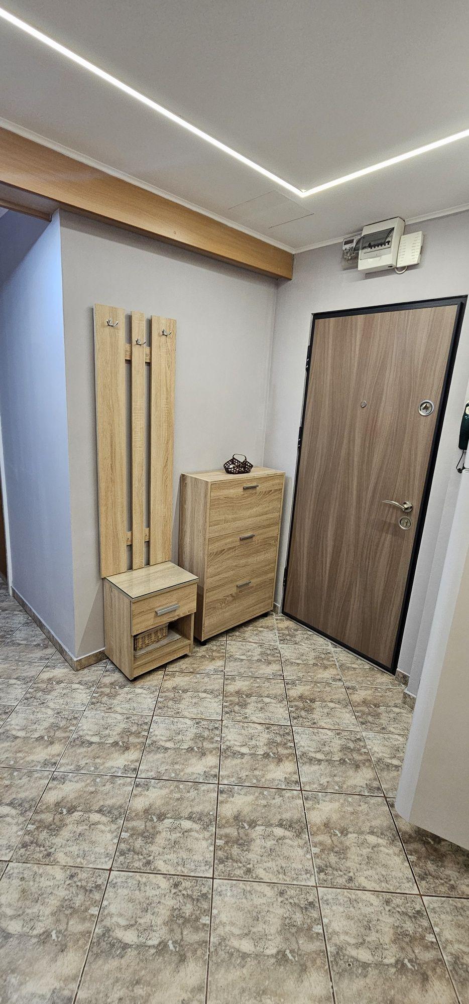 Inchiriez apartament 2camere