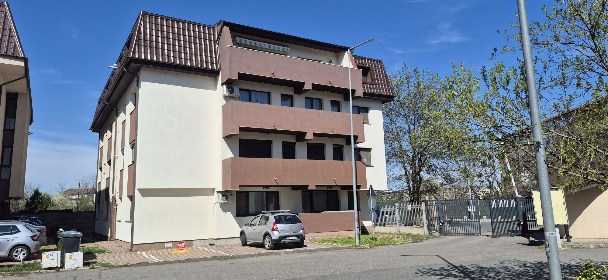 Apartament 2 camere | 55 mp | Etaj 1/3 | Parcare proprie intabulată | Aurel Persu