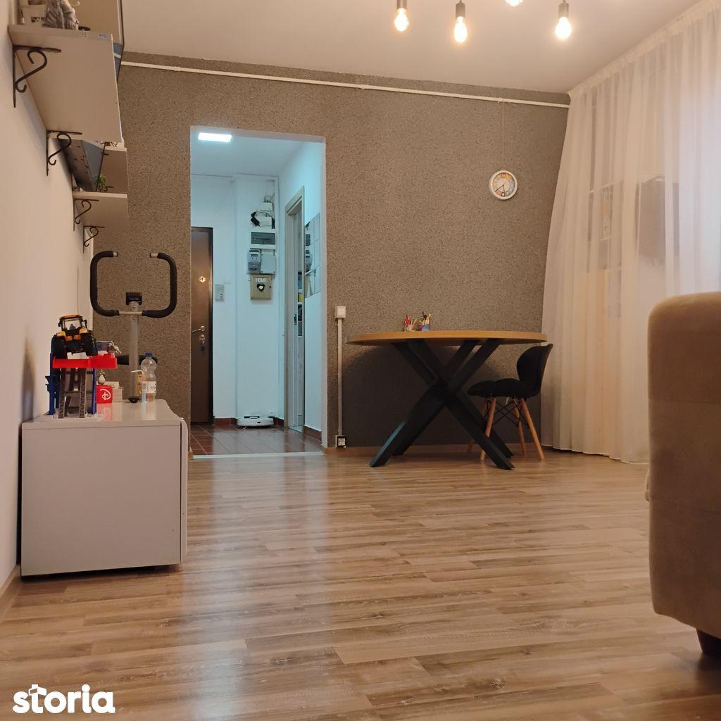 Apartament 3 camere zona Brancoveanu