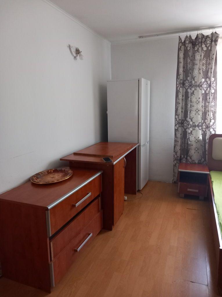 Camera de închiriat la curte zonz șoseaua giurgiului