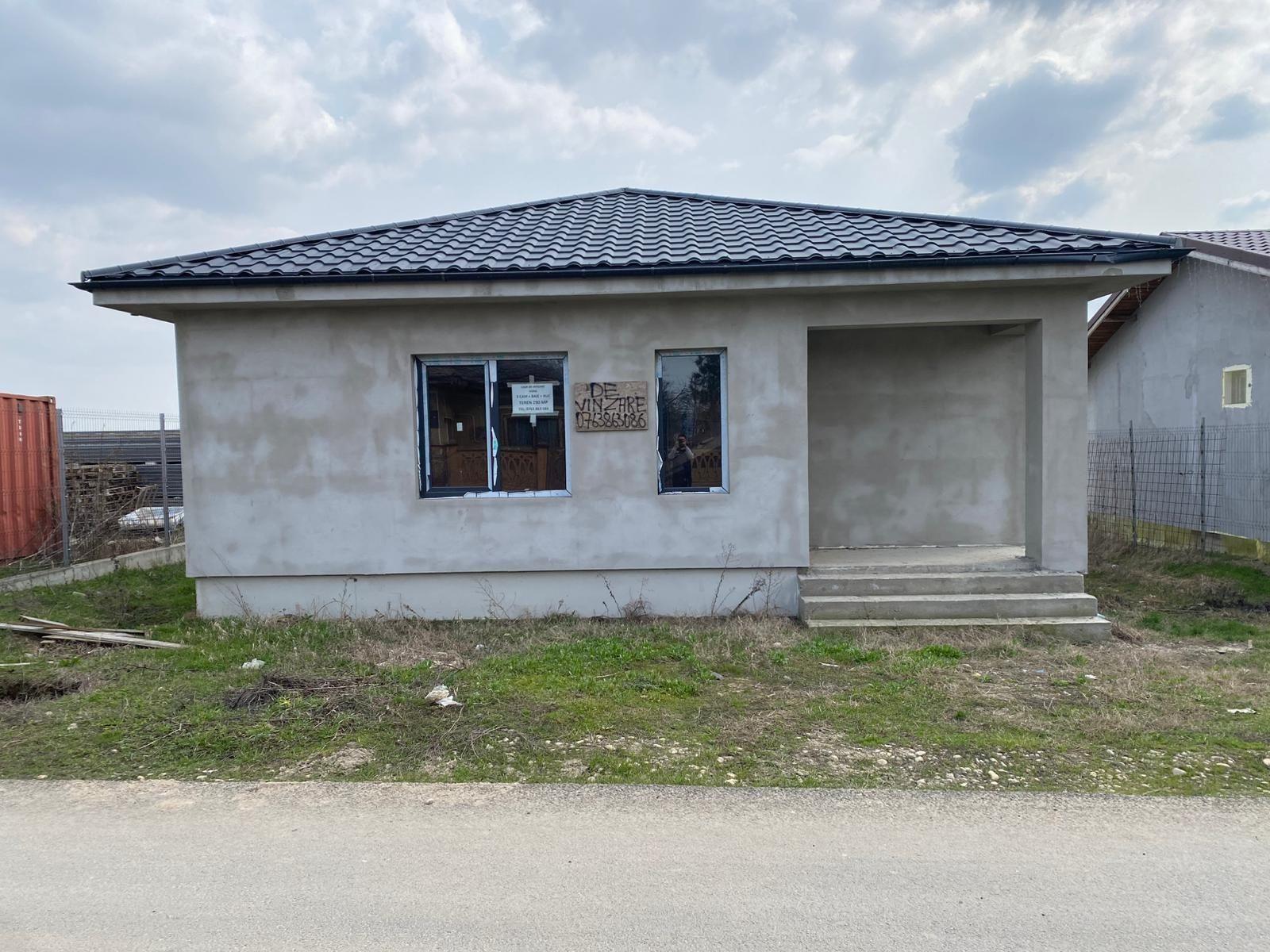 Vand casa individuala 3 Camere preț 55000€ - imagine 1