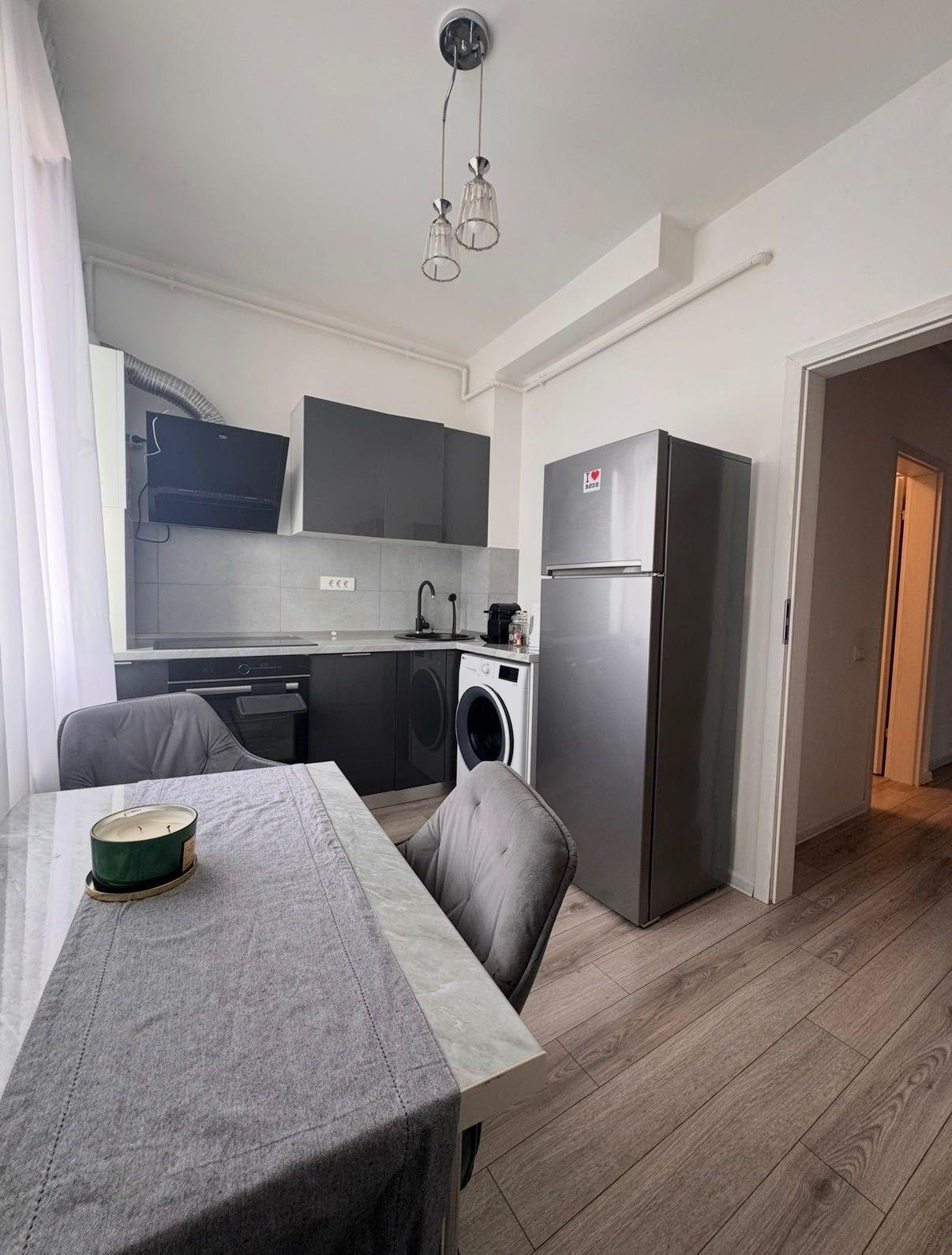 Vând garsoniera,superbă Regie(direct proprietar) - imagine 1