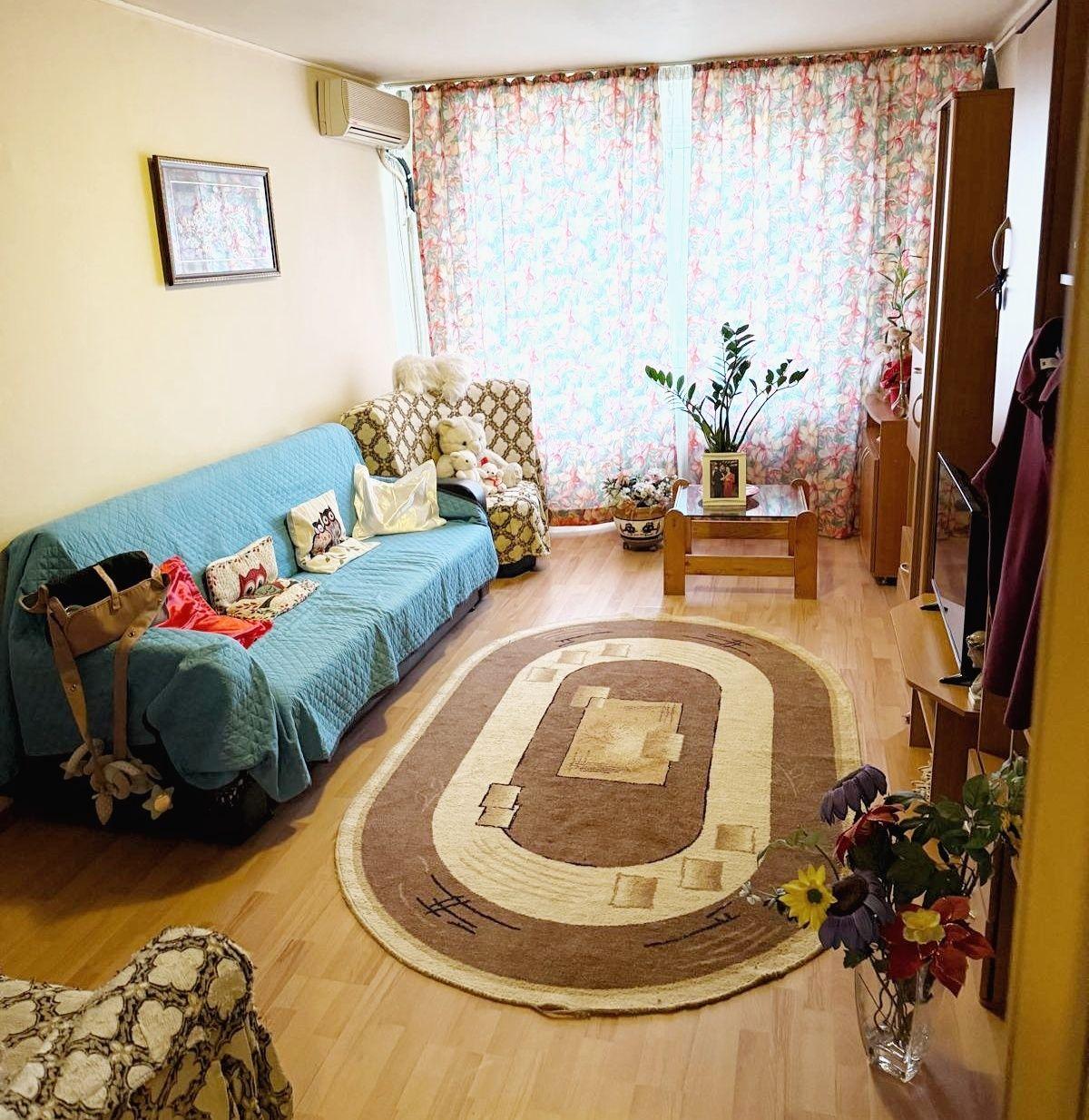 Apartament 3 camere decomandat Crangasi metrou