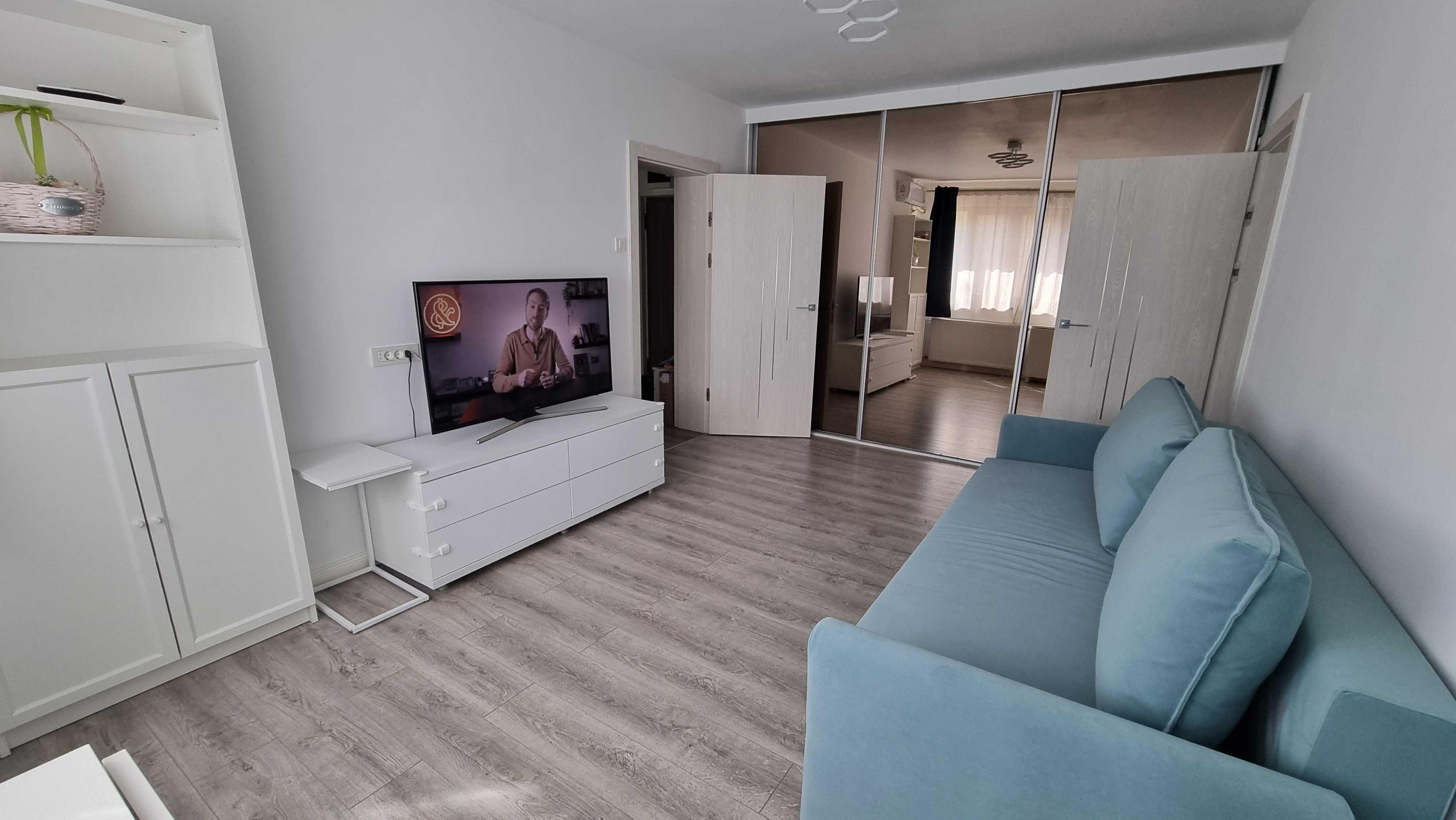 Apartament de închiriat, 2 camere, semi-decomandat, 20m metrou Gorjului.