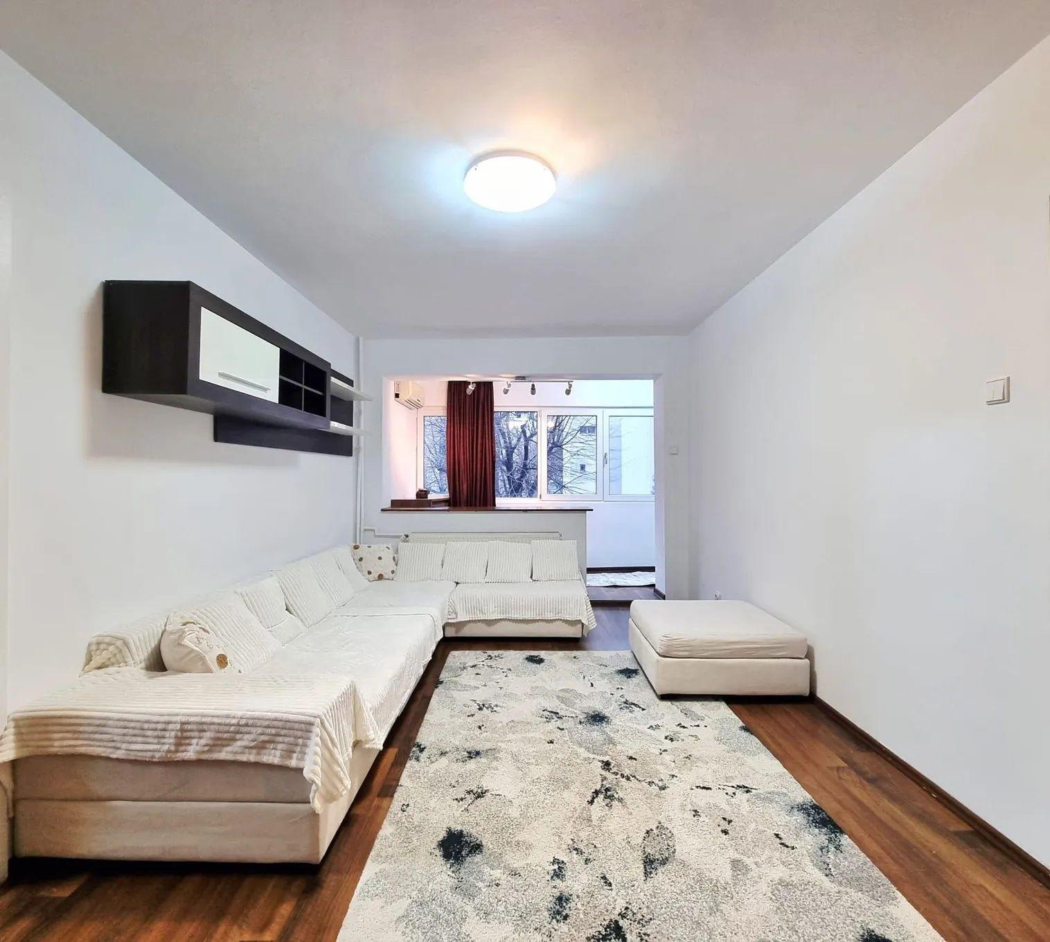 Apartament de inchiriat