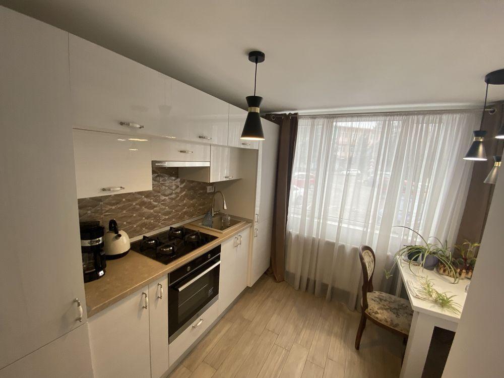 Apartament de vanzare - imagine 1