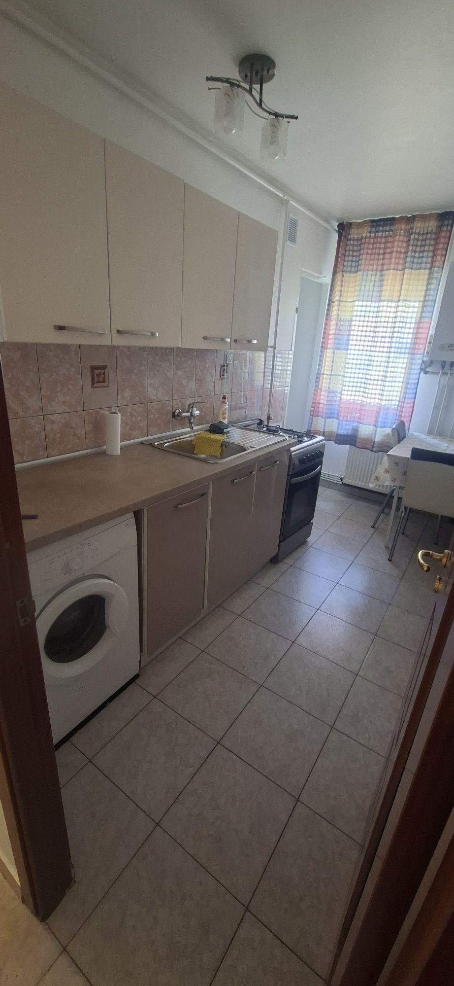 Garsoniera de închiriat - imagine 1