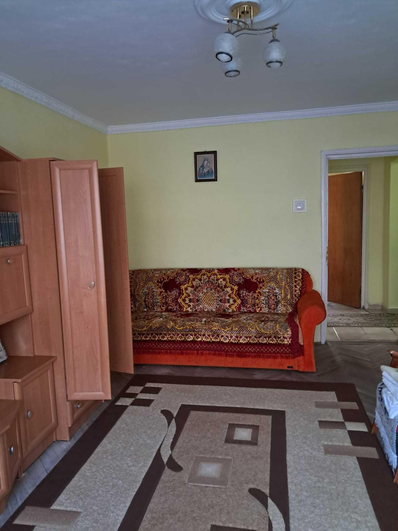 Inchiriez apartament 2 camere Pitesti, Exercitiu