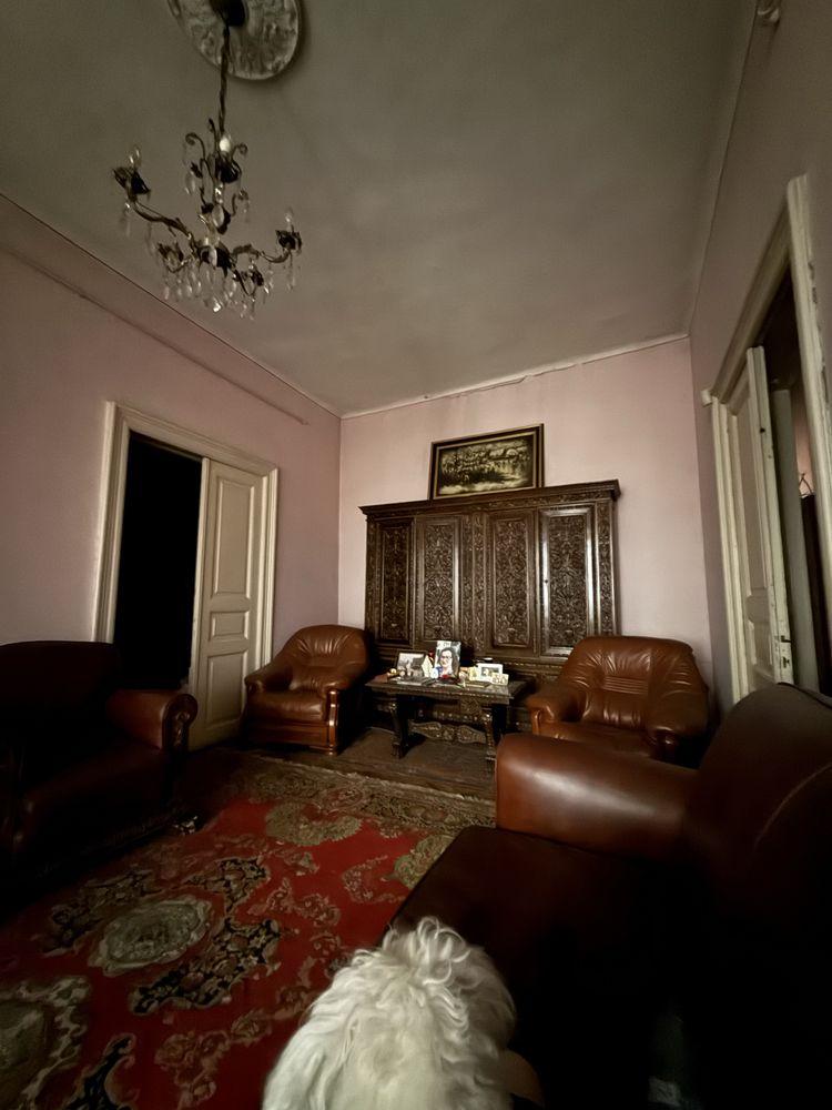 Vand casa in Pitesti - imagine 1