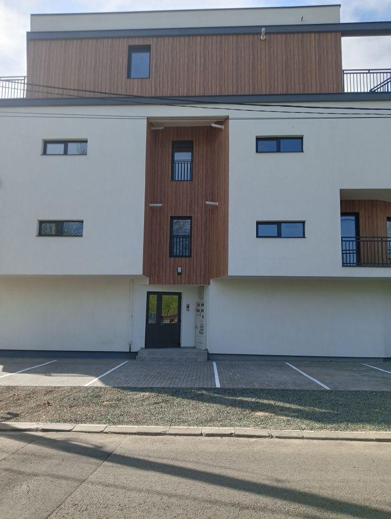 Apartament cu curte proprie str Alba iulia - imagine 1