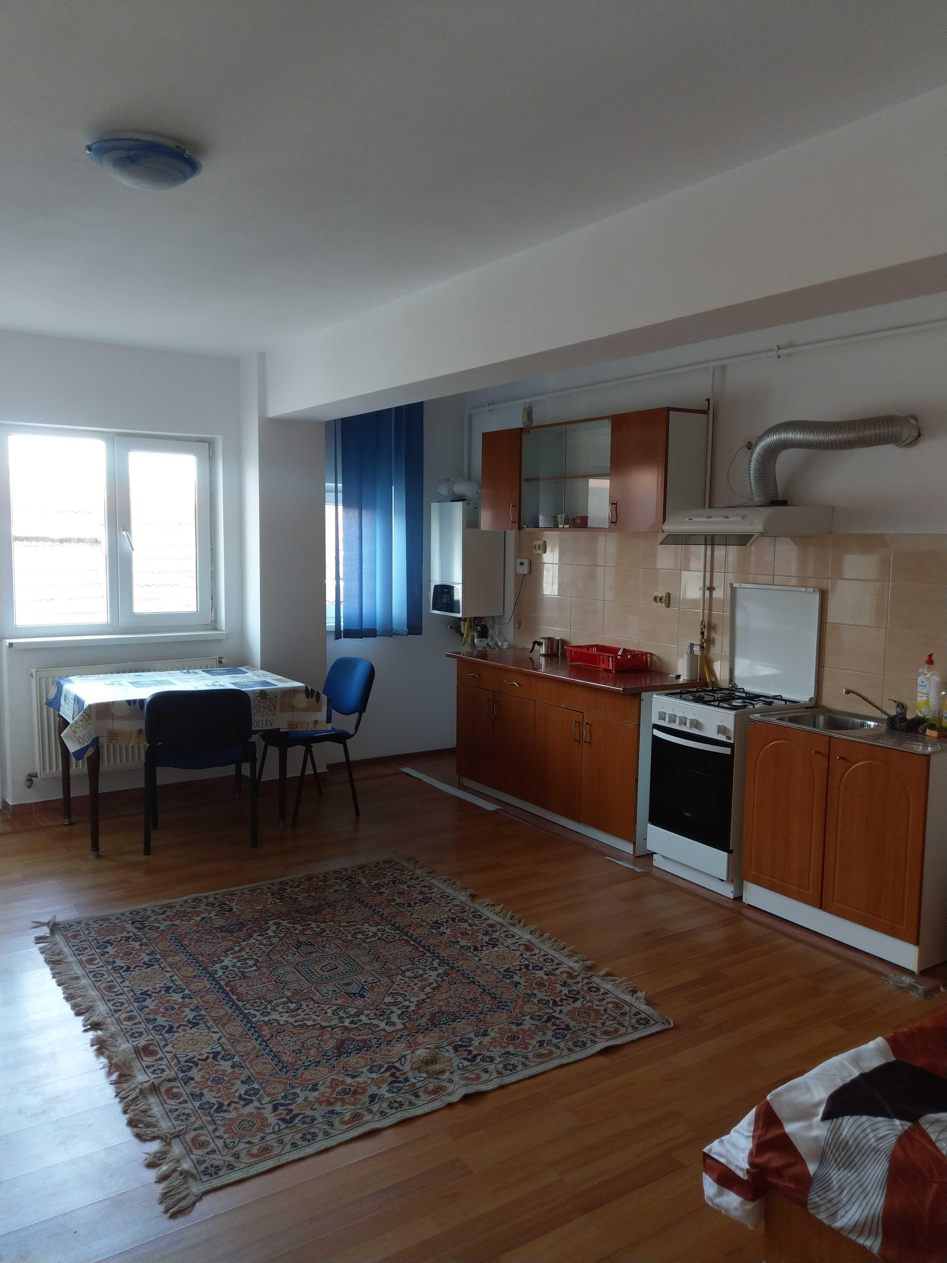 Inchiriez garsoniera in Traian 44mp, bloc 2008, centrala proprie, mobilata si utilata (Proprietar) - imagine 1