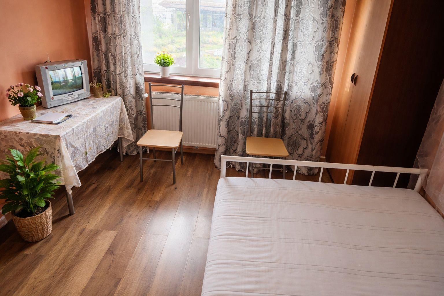 P.F.Garsoniera zona Socola-Granit