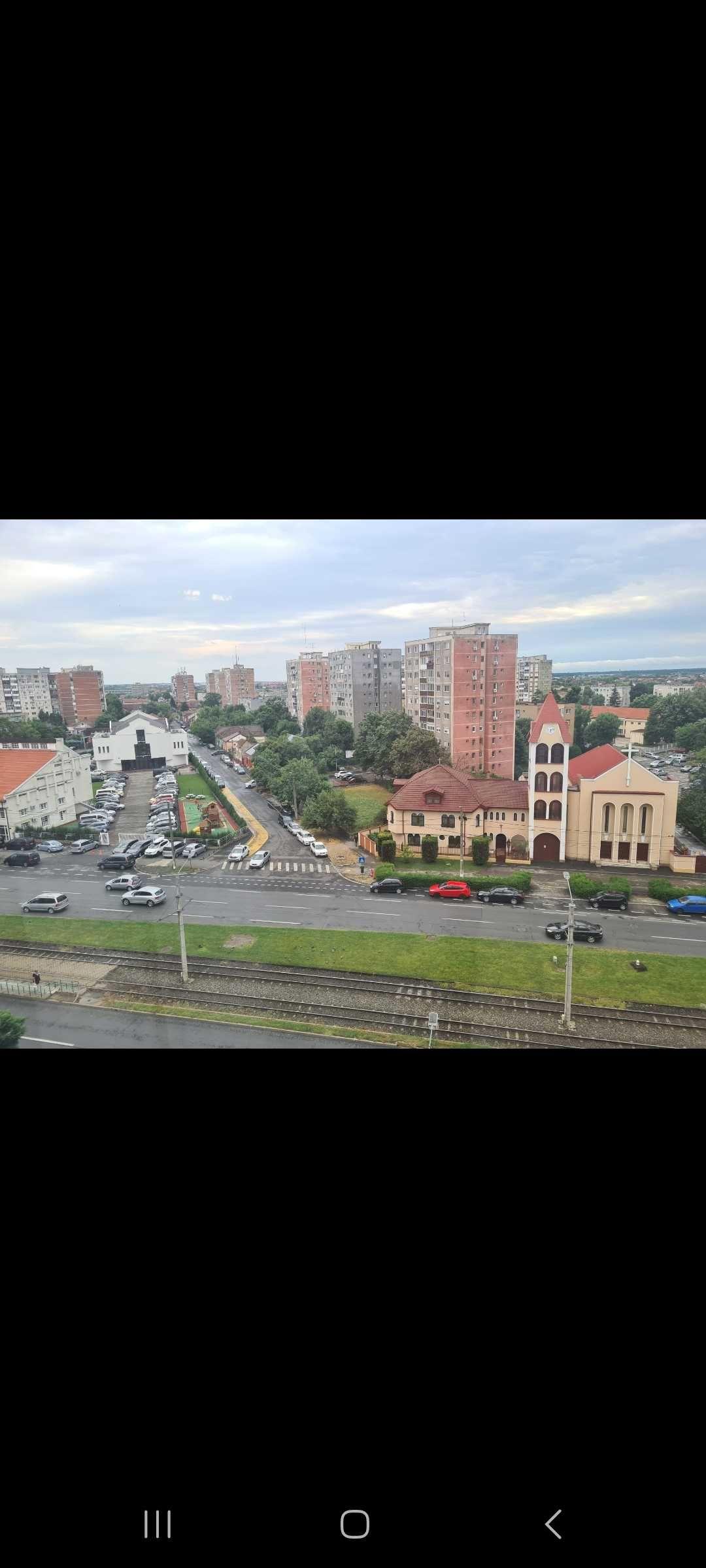 Proprietar vand partament 4 camere 120 mp decomandat, Lebada, bl Z27, pe principala langa Regina Maria, etaj 7/8 - imagine 1