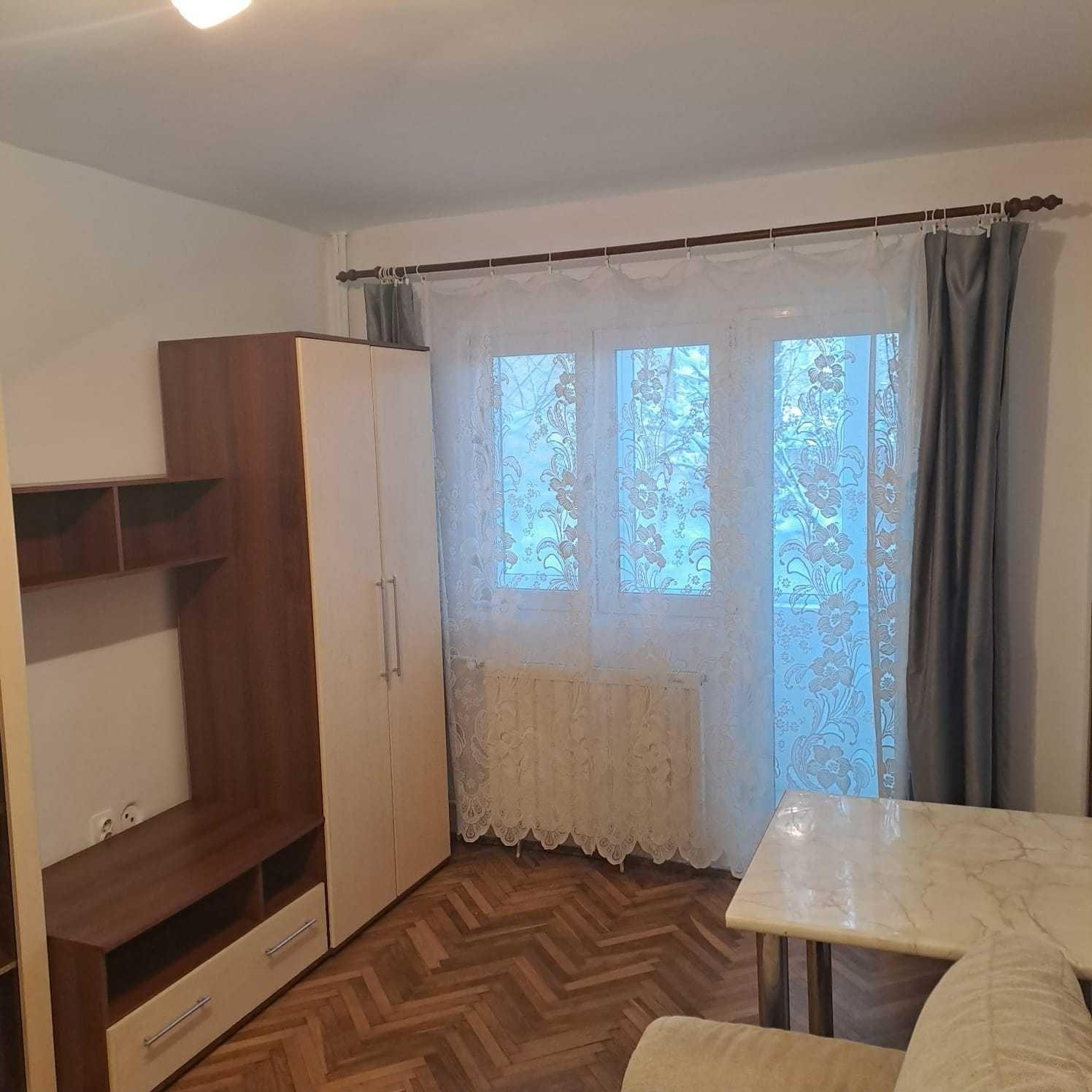 Inchiriez garsoniera intr-o zona linistita pe Malul Muresului confort 1