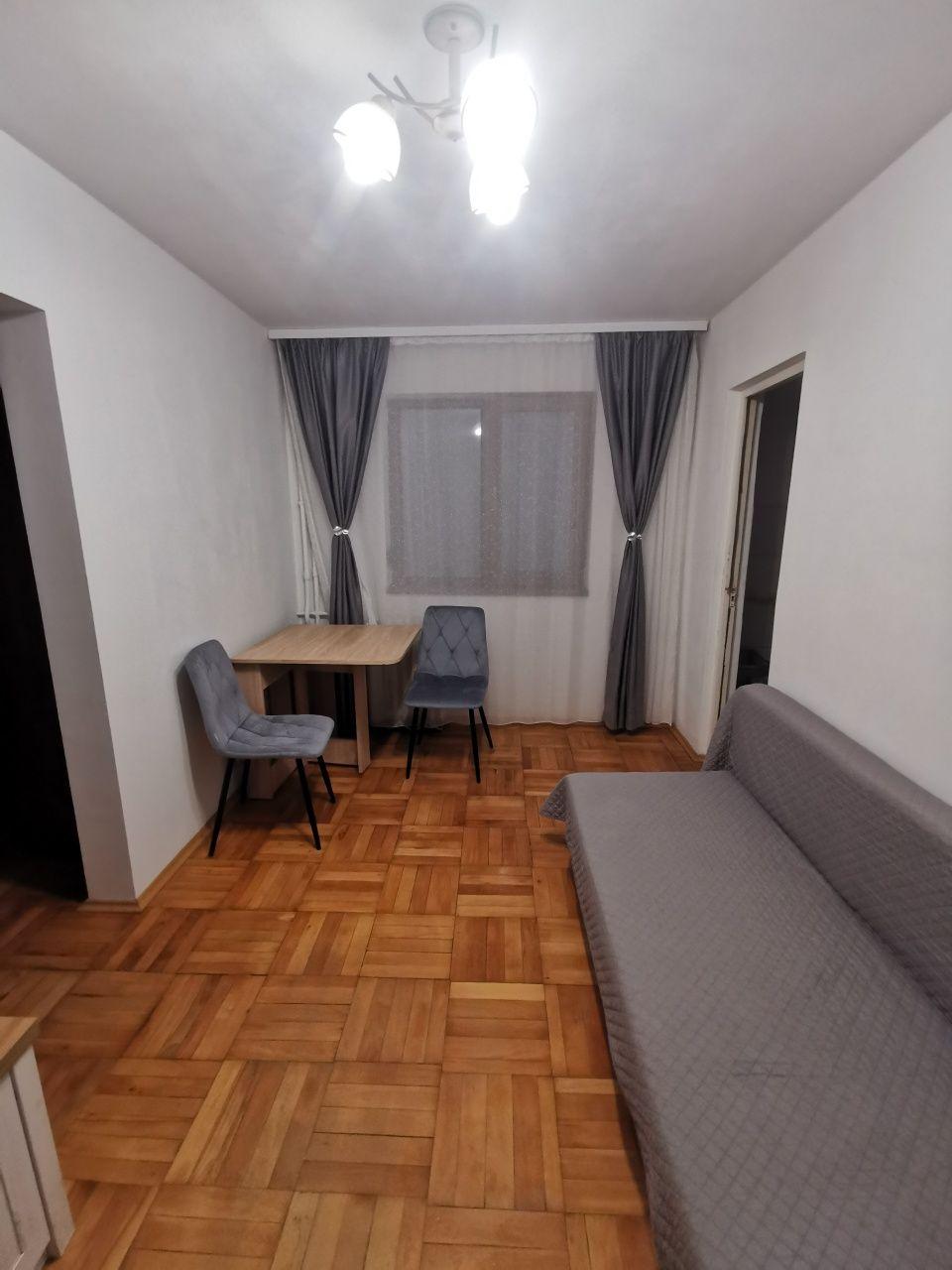 Închiriez apartament 2 camere