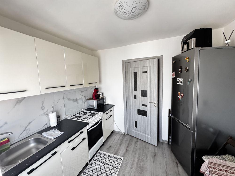 Vand apartament cu 2 camere,Unirii sud