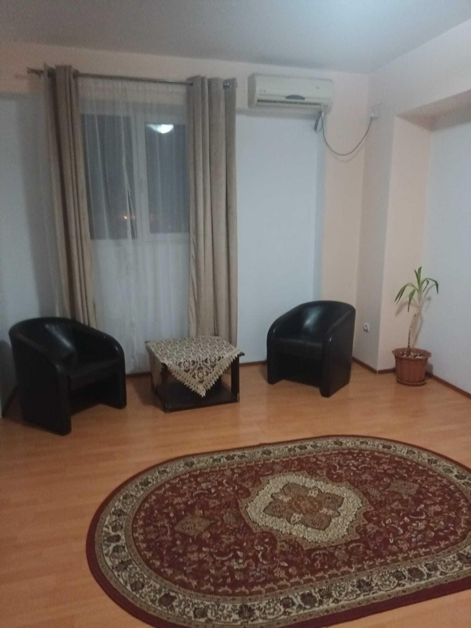 Inchiriez Garsoniera, zona centrala, complet mobilata si utilata - imagine 1