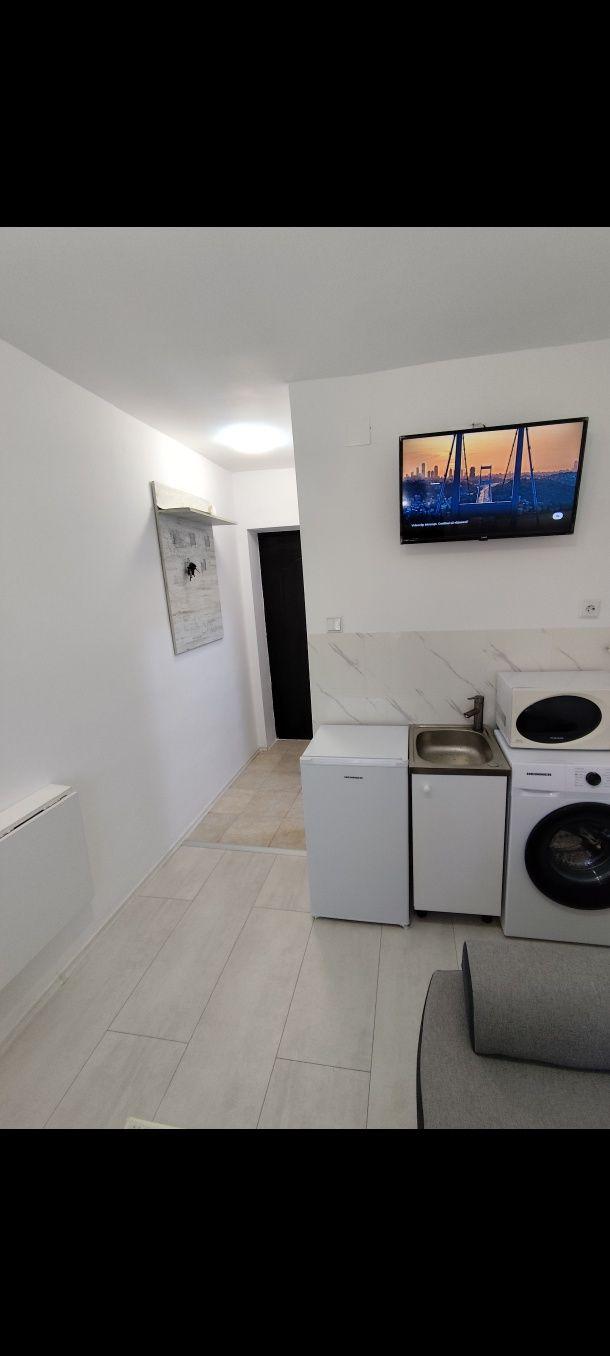 Închiriez Garsonieră in Micro 14 et. 1