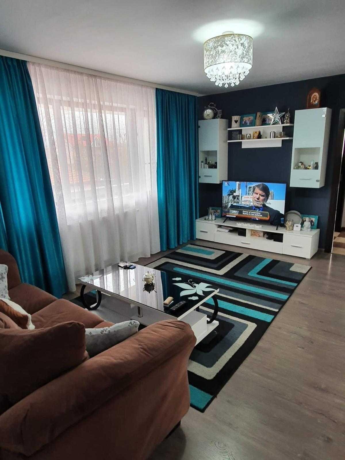 Inchiriez apartament cu 2 camere