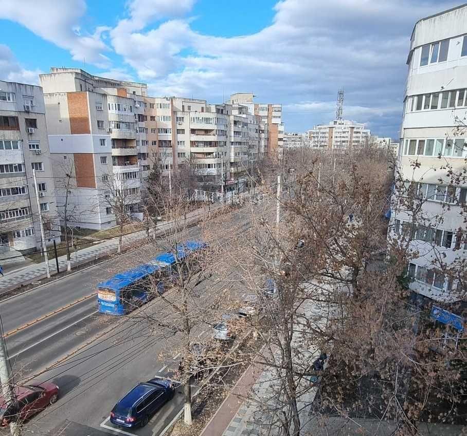 Inchiriez apartament 3 camere ultracentral