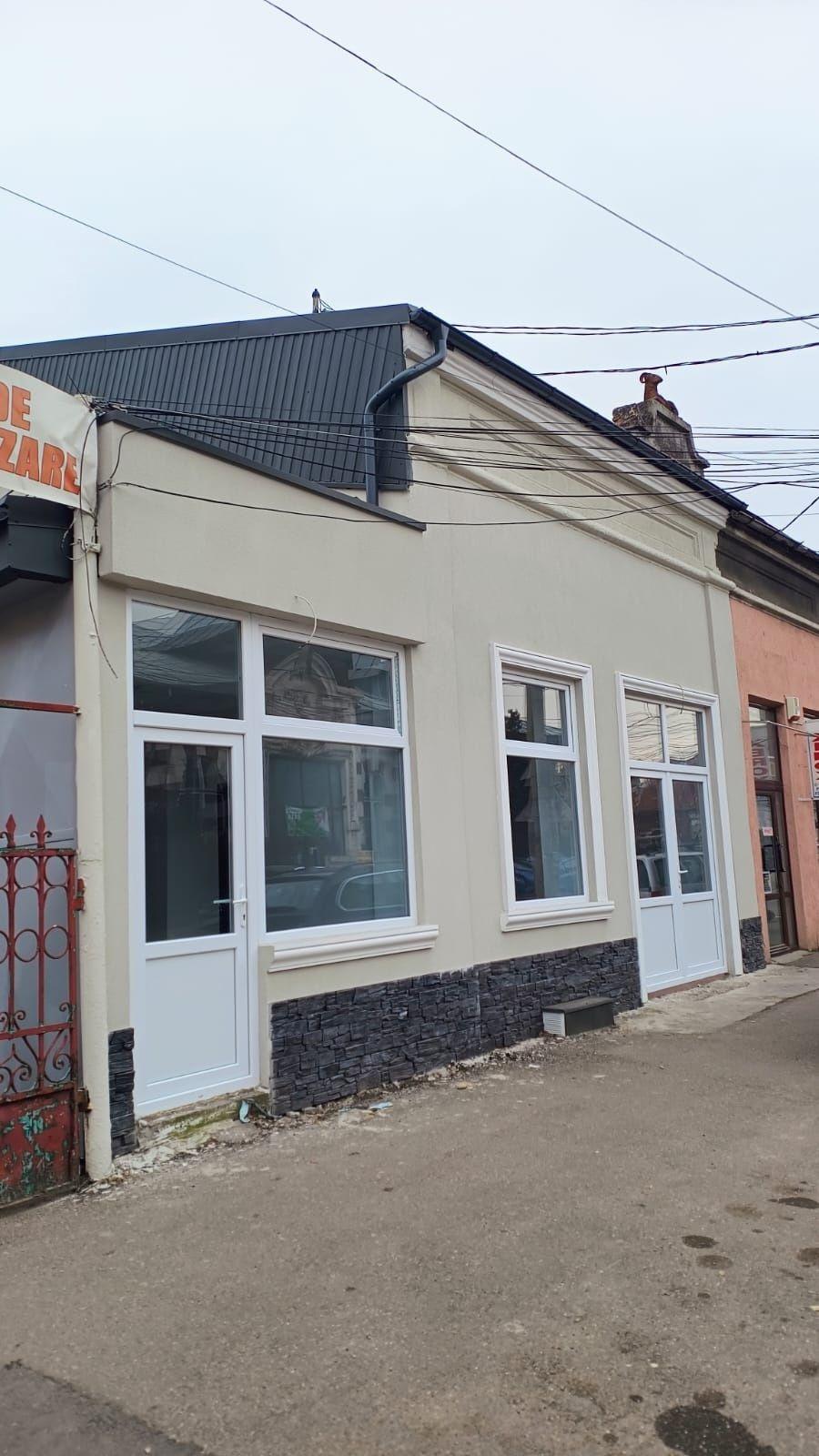 Spațiu comercial de închiriat