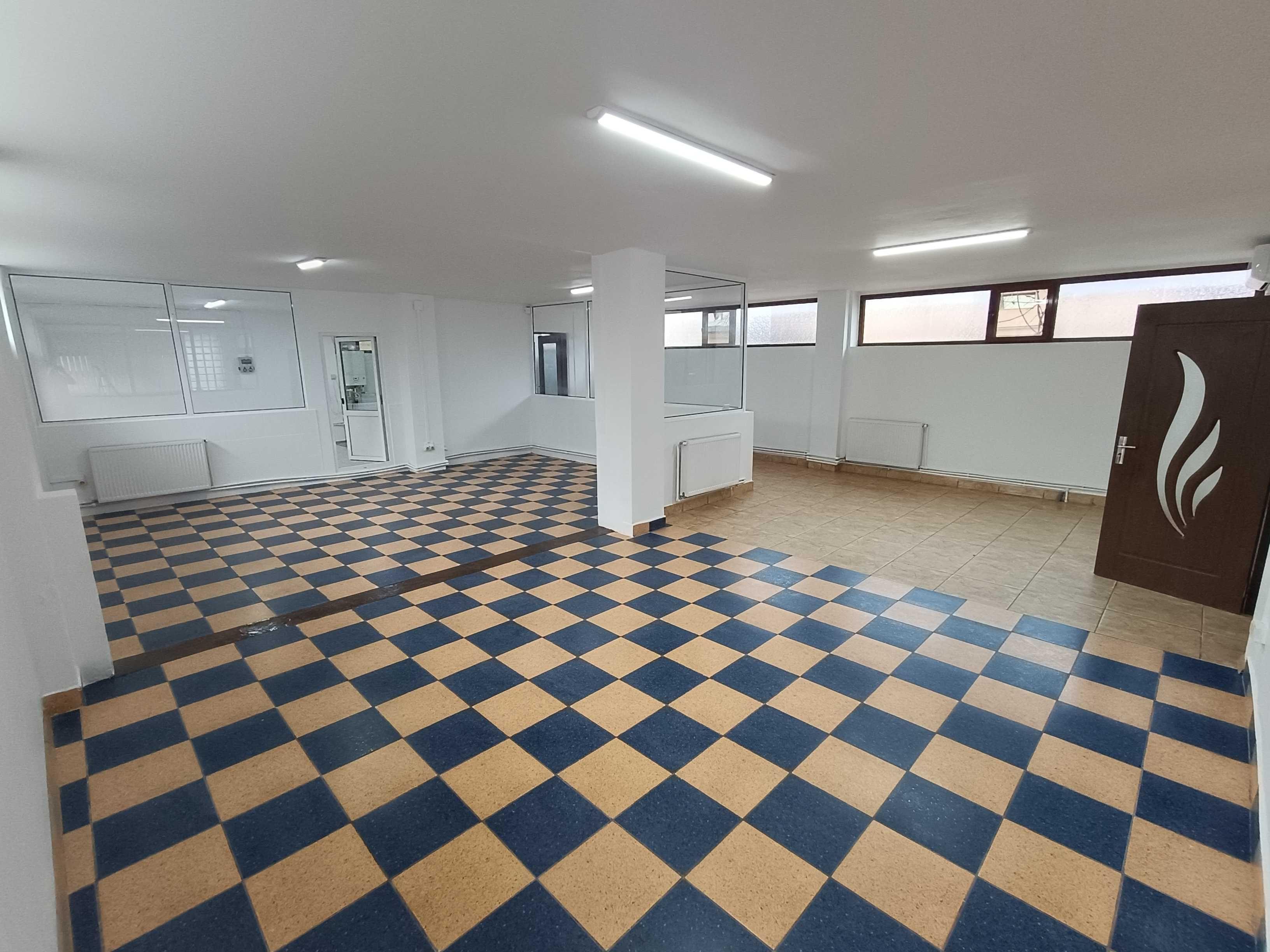 Birouri - Spatii comerciale - 150 mp