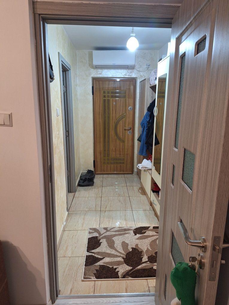 Apartament 3 camere decomandate zona Neagoe  Voda